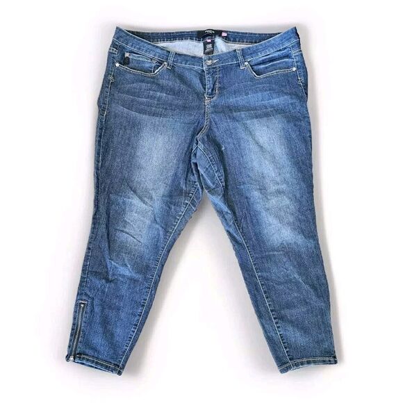 Torrid Denim Jeans Plus Size 22 Skinny Leg Zipper Hem, Pocket Detail, Trendy - Picture 3 of 5